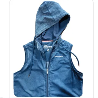 ژیله کلاهدار