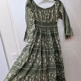 پیراهن بلند نخی