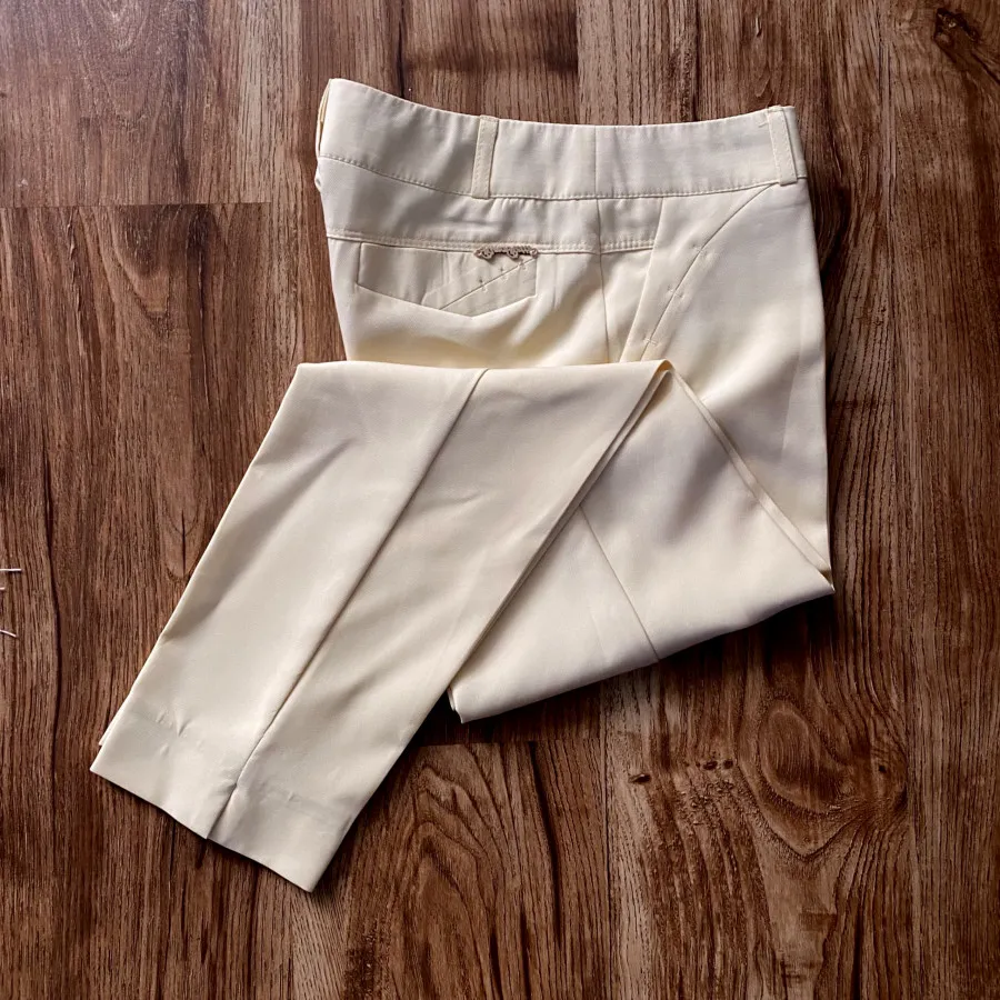 شلوار پارچه‌ای لیمویی