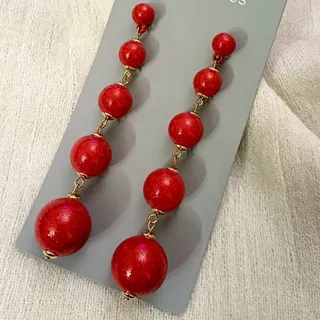 گوشواره بلند قرمز