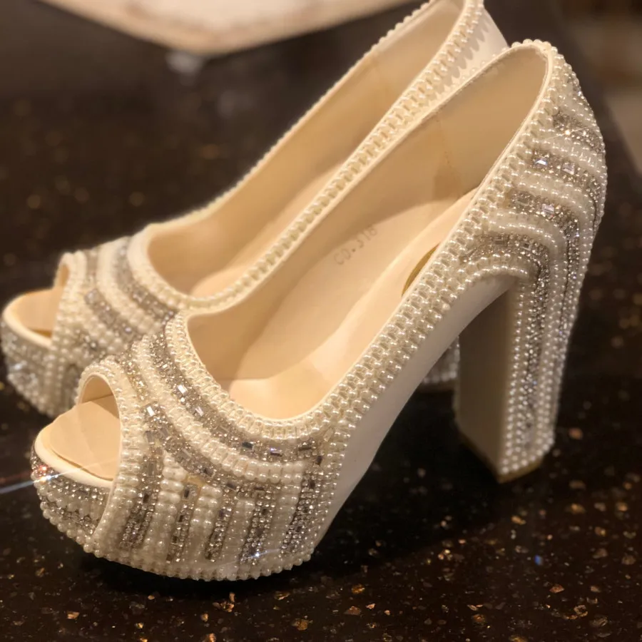 کفش عروس نیکپا