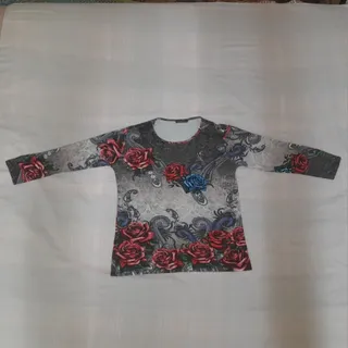 بلوز گلدار زنانه