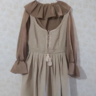 شومیز و سارافون