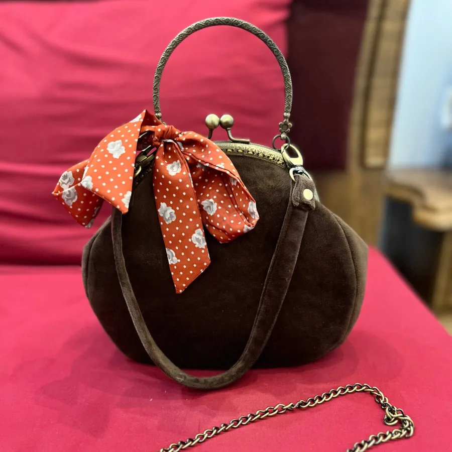 کیف دست دوز