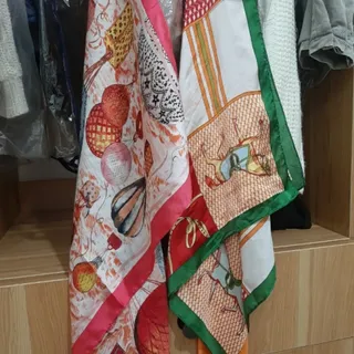 روسری ب رررند