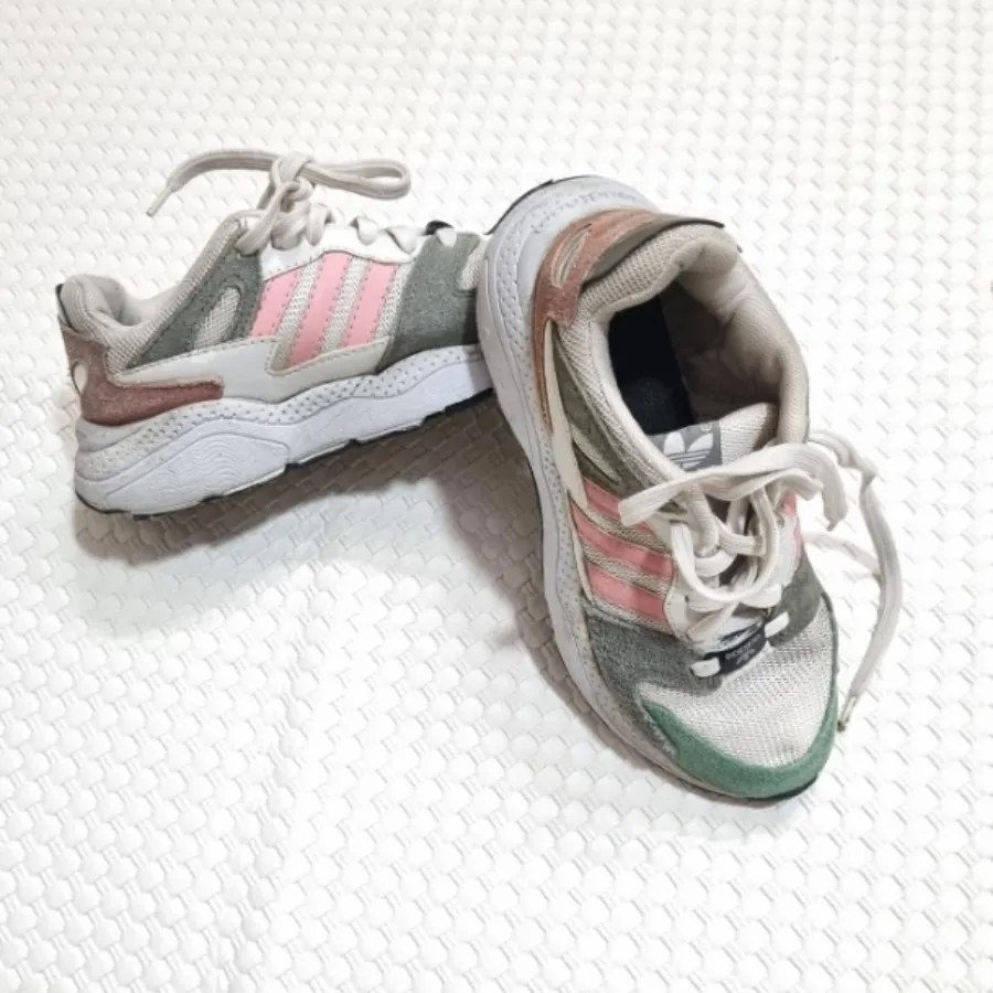 کتونی خارجی