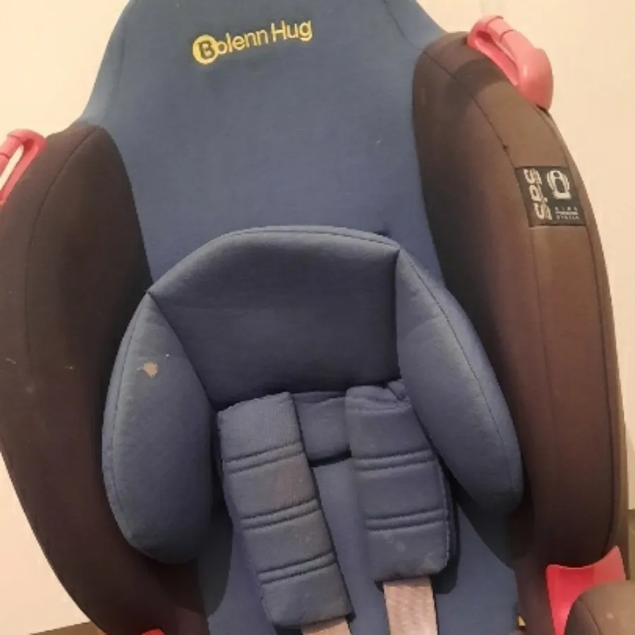 صندلی ماشین