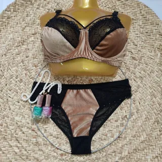 ست شورت و سوتین