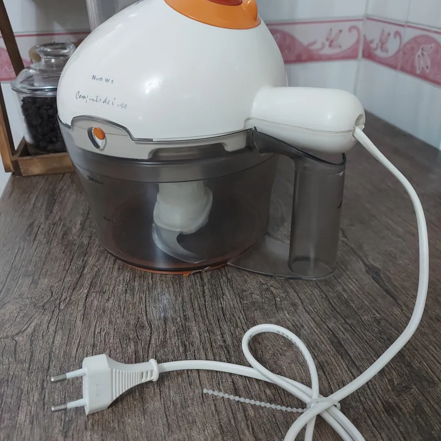 غذاساز نانیوا