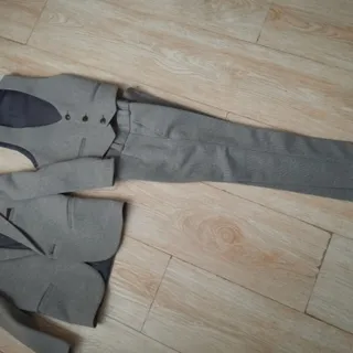 کت وشلواربهمراه جلیقه