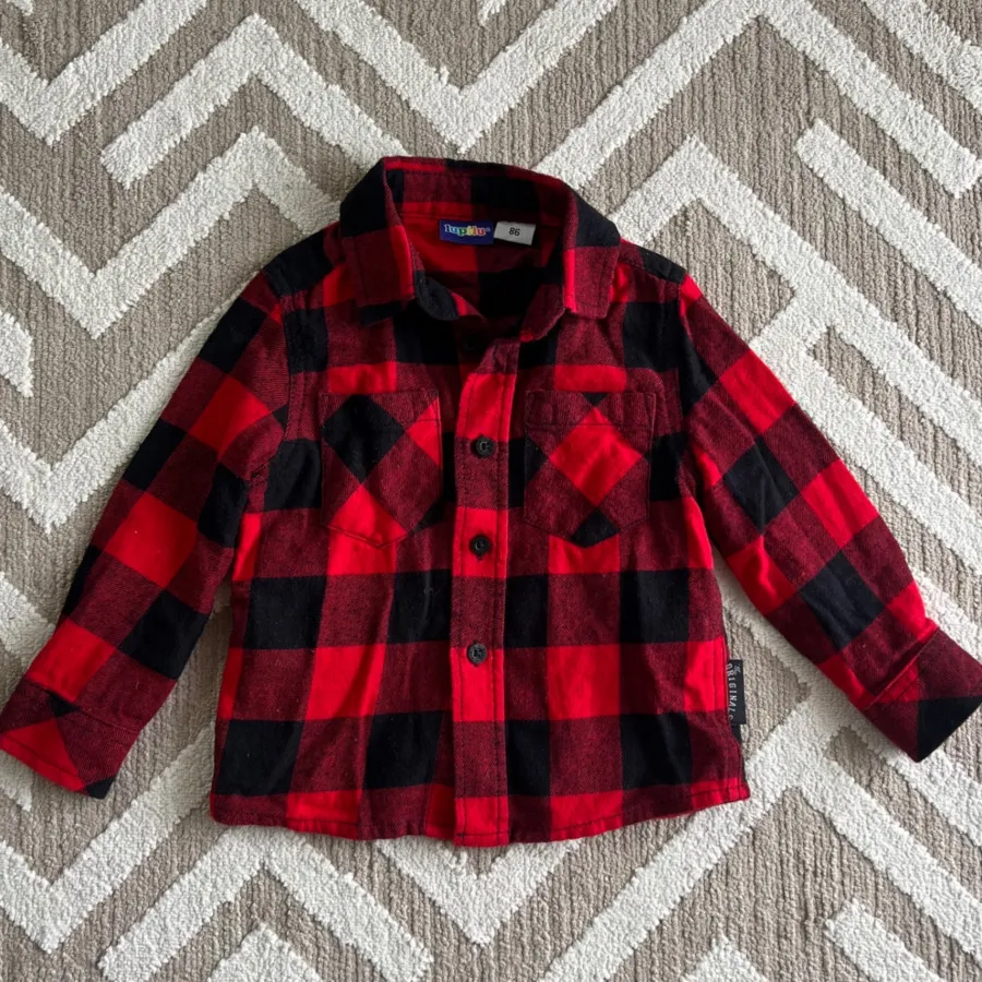 پیراهن چهارخونه