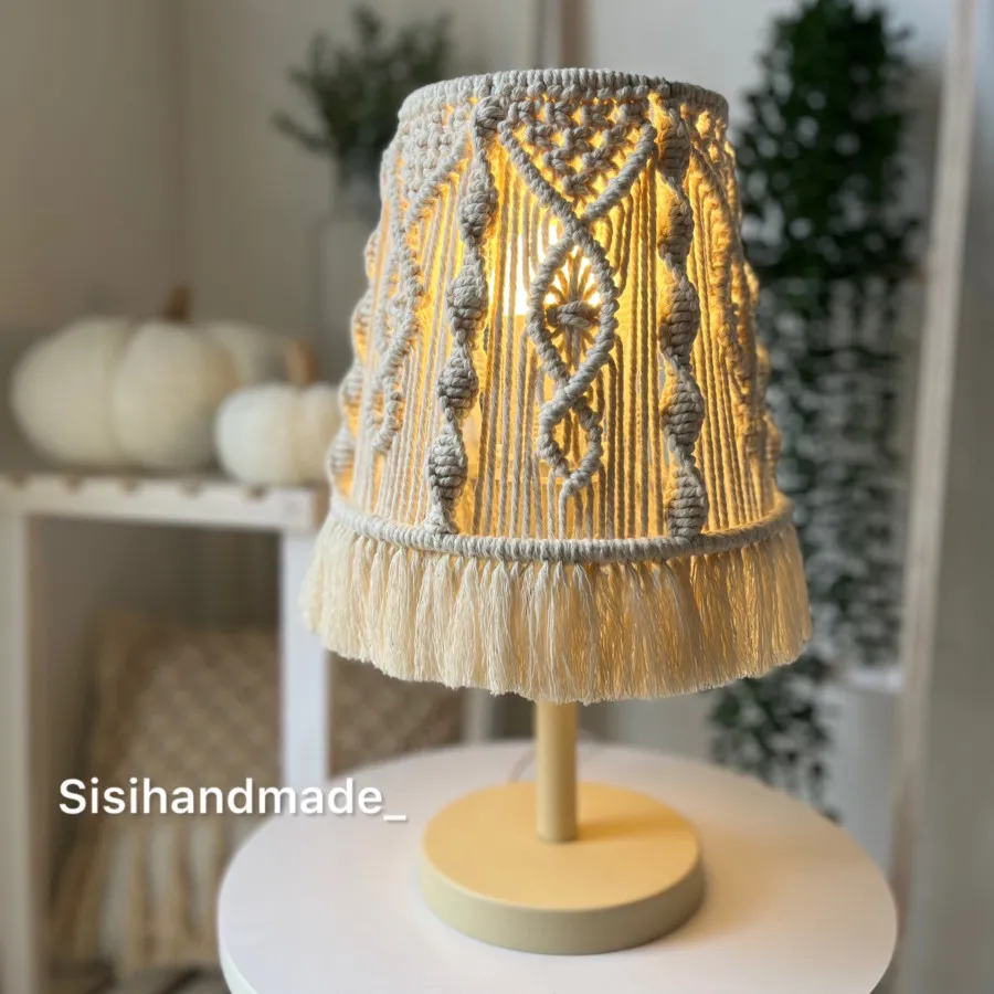 آباژور رومیزی مکرومه