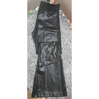 شلوار زنانه طرح چرم