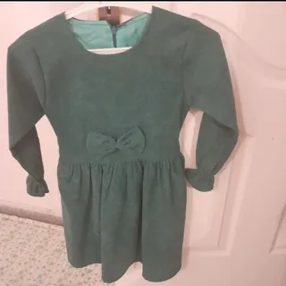 پیراهن دخترانه