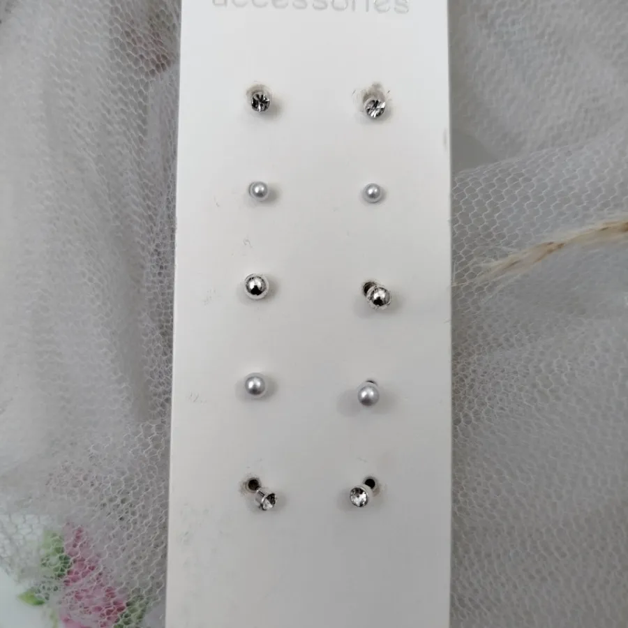 گوشواره گلگوش