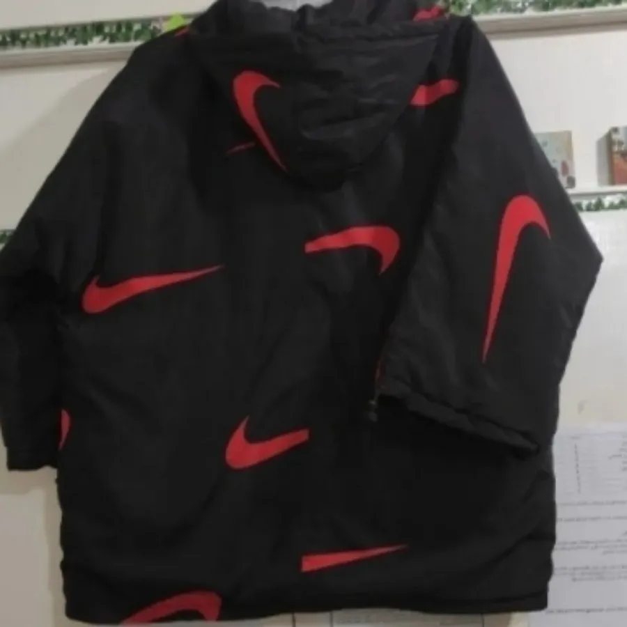 کاپشن نایکی