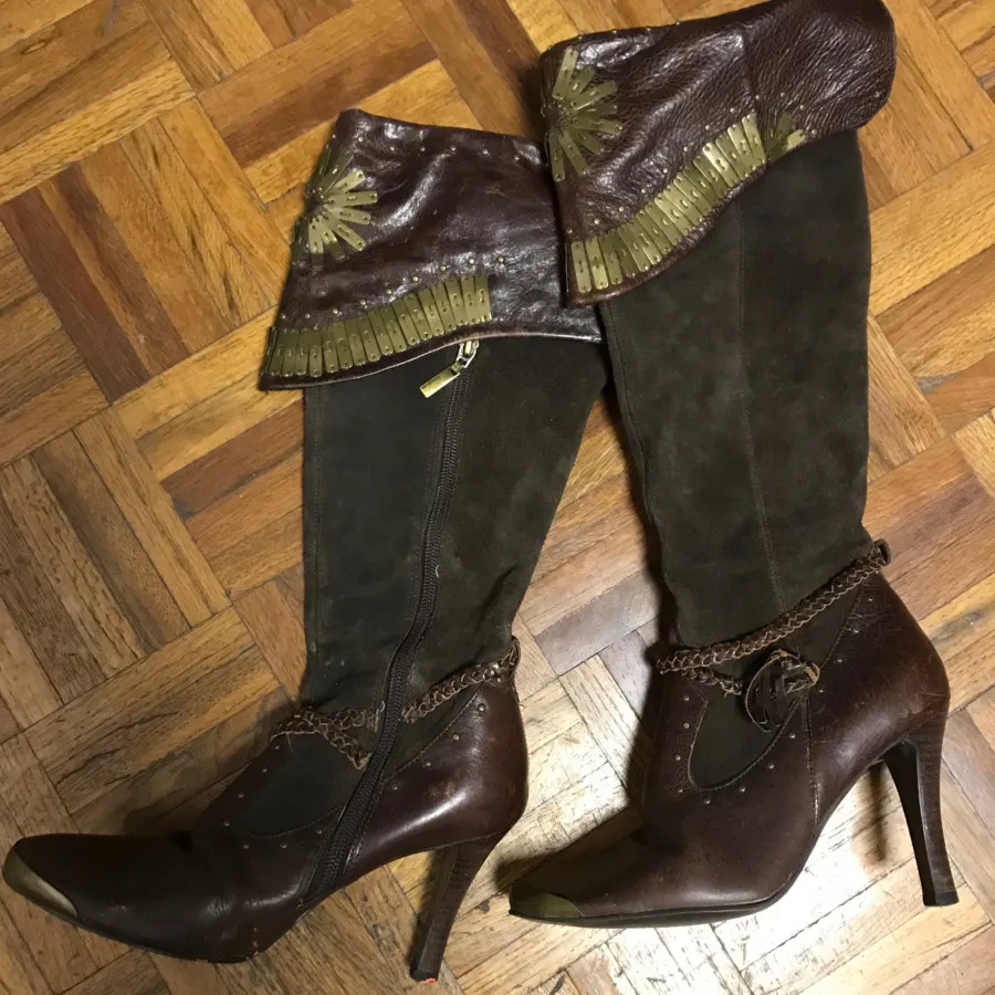 چرم  River Island