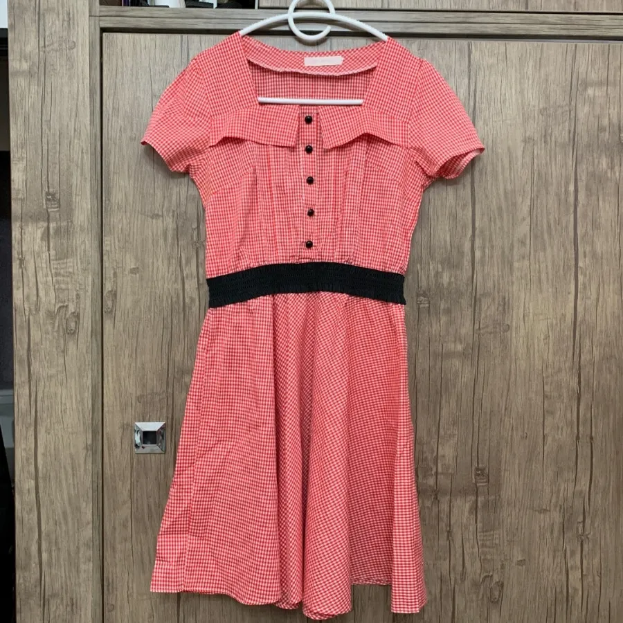 پیراهن زنانه