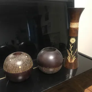 گلدان و جا شمعی