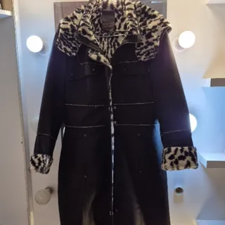 پالتو برندadolfo