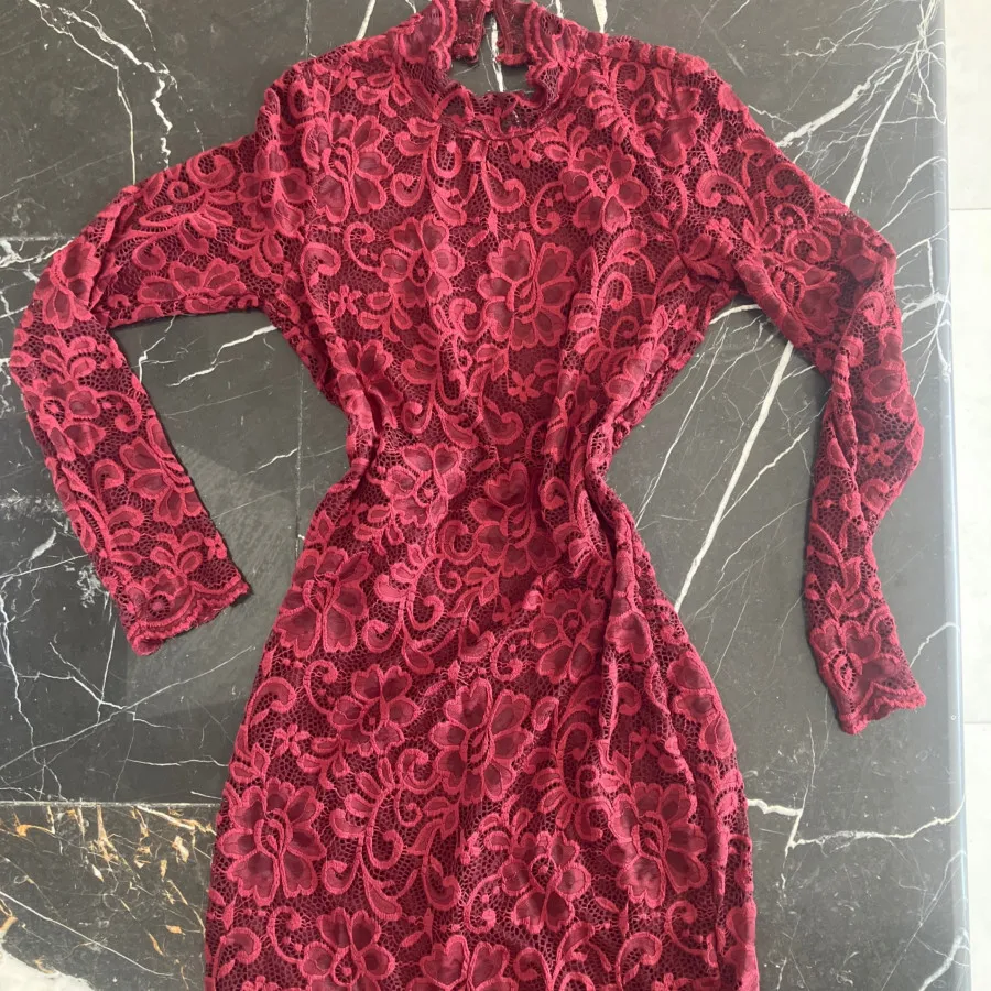 پیراهن پشت باز