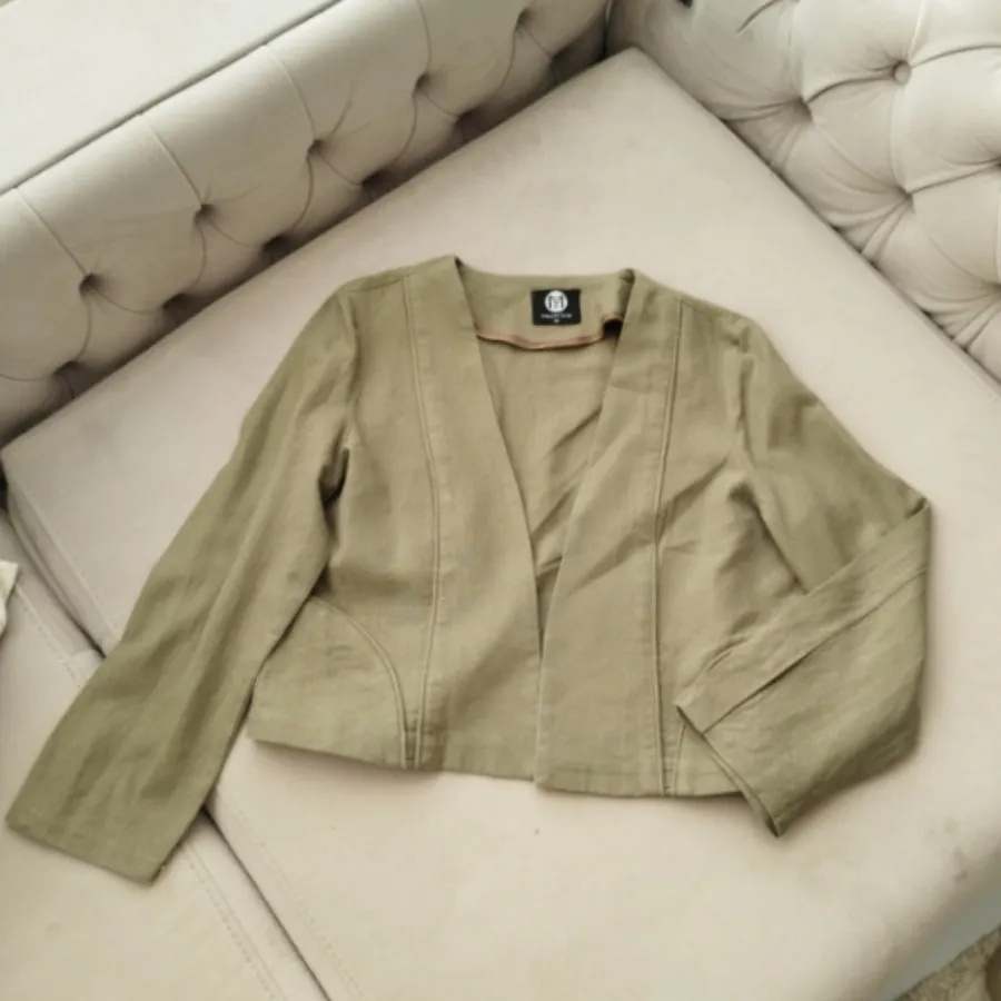 کراپ کت لینن