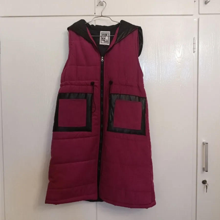 پافر کلاه دار سرخابی