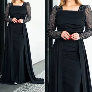 پیراهن مجلسی پوشیده