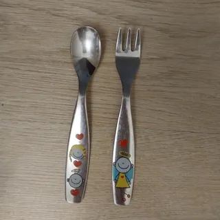 قاشق چنگال کودک