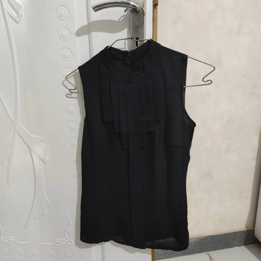 تاپ مشکی حریر