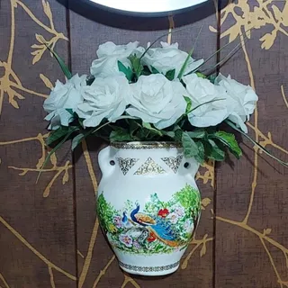 گلدان دیوارکوب