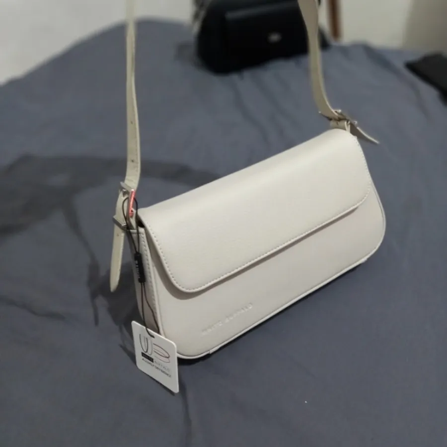 کیف مجلسی بوفالو سفید