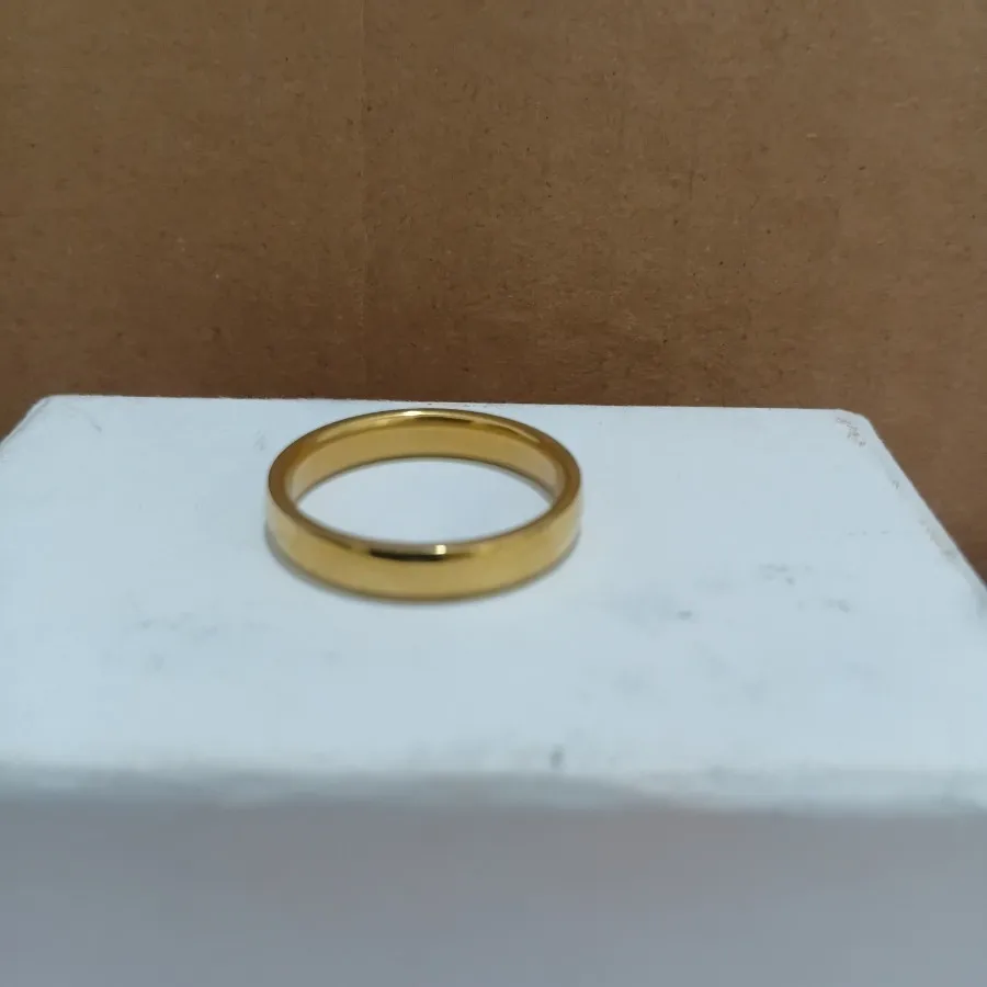 رینگ استیل طلایی