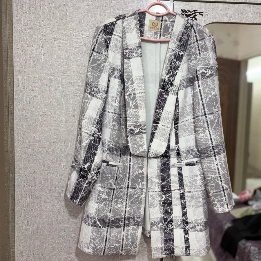 کت بهاره طوسی سفید مشکی