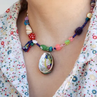 گردنبندِ "شادی"