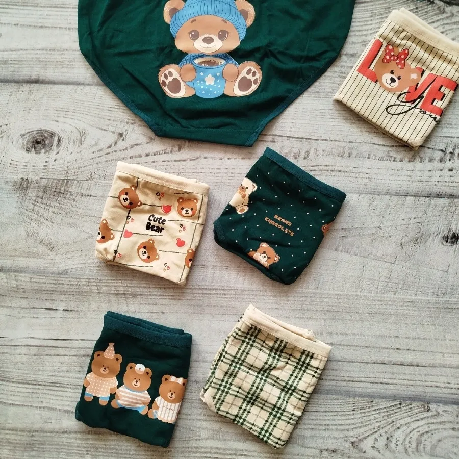 شورت عروسکی