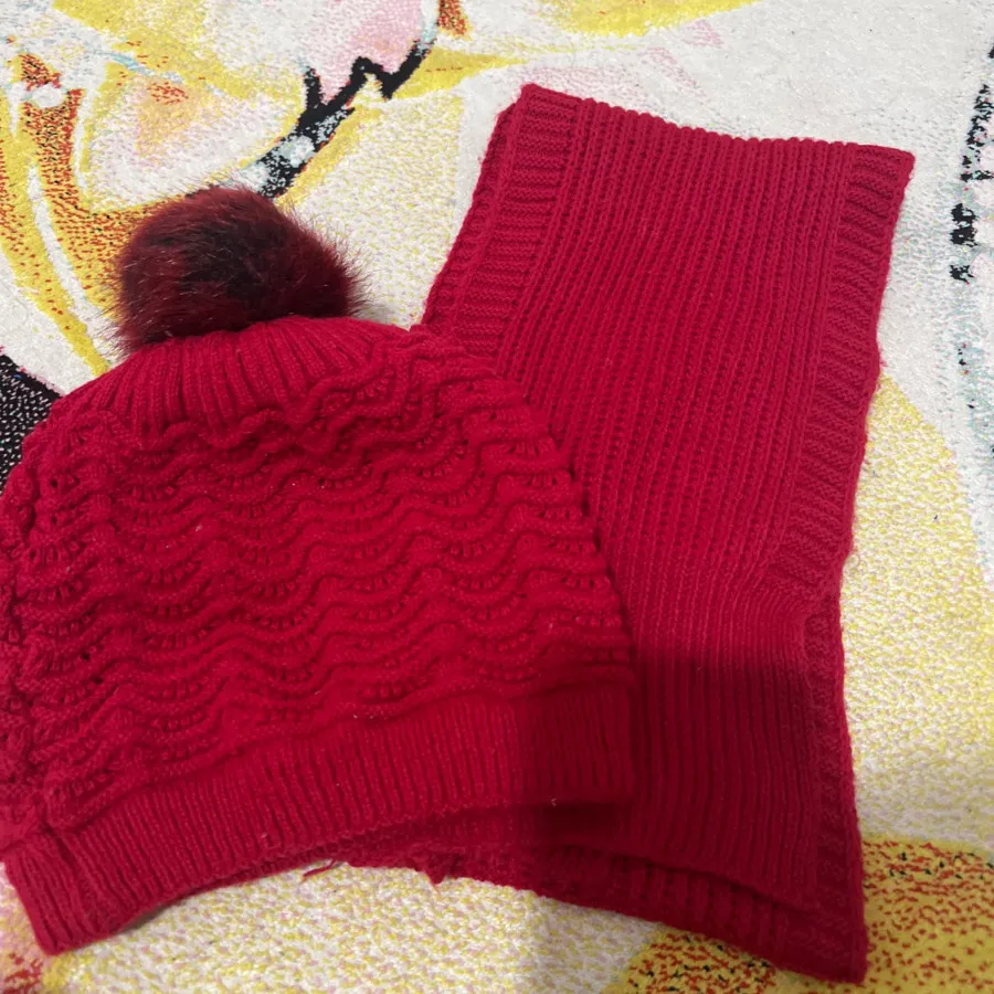 کلاه و شالگردن