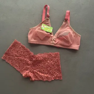 شورت و سوتین