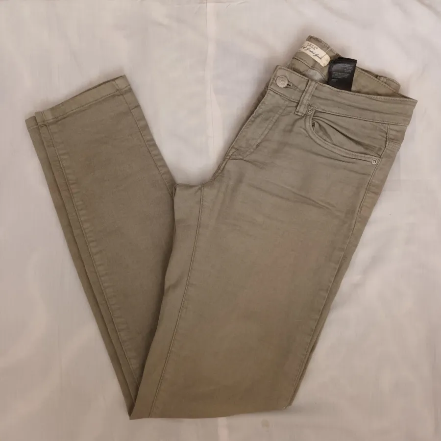 شلوار لی h&m ماچا