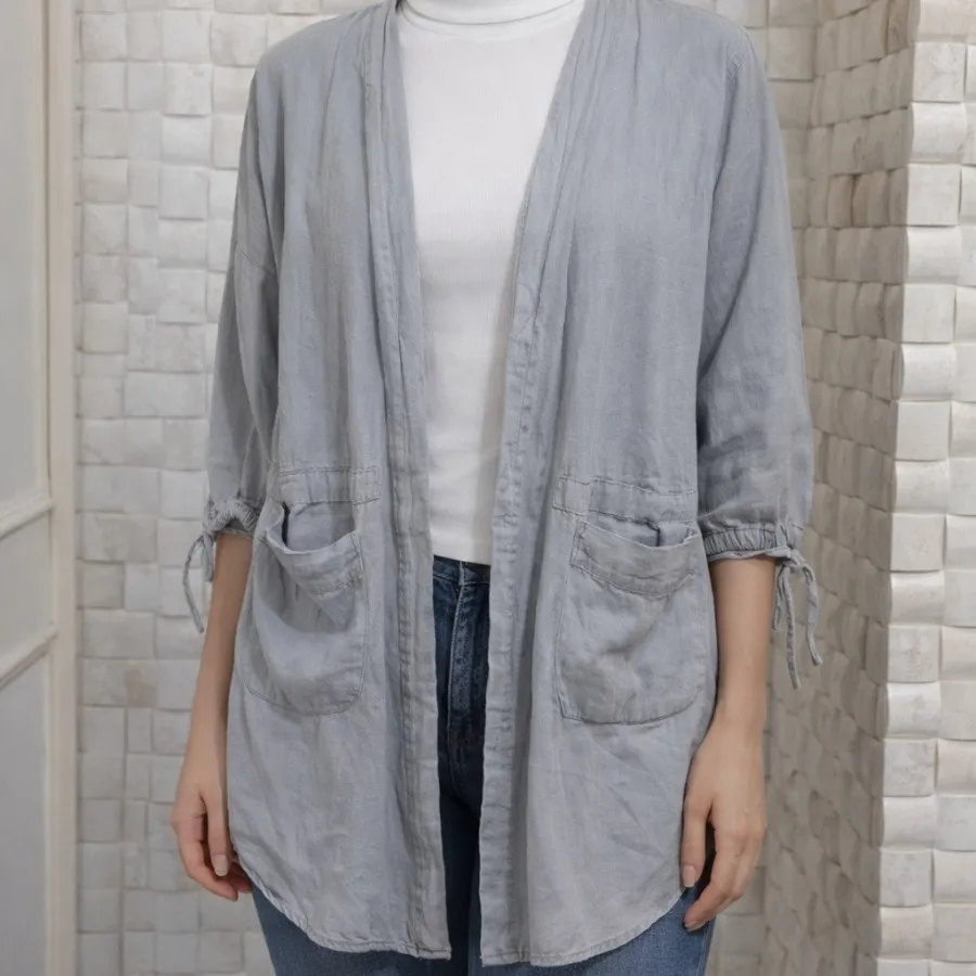 مانتو جلوباز