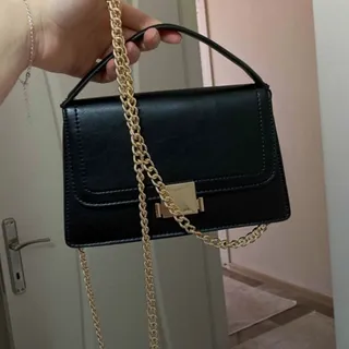 کیف استرادیواریوس