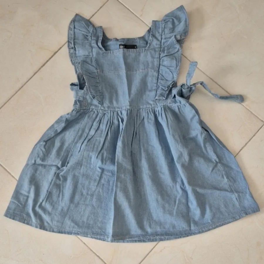 پیراهن دخترونه