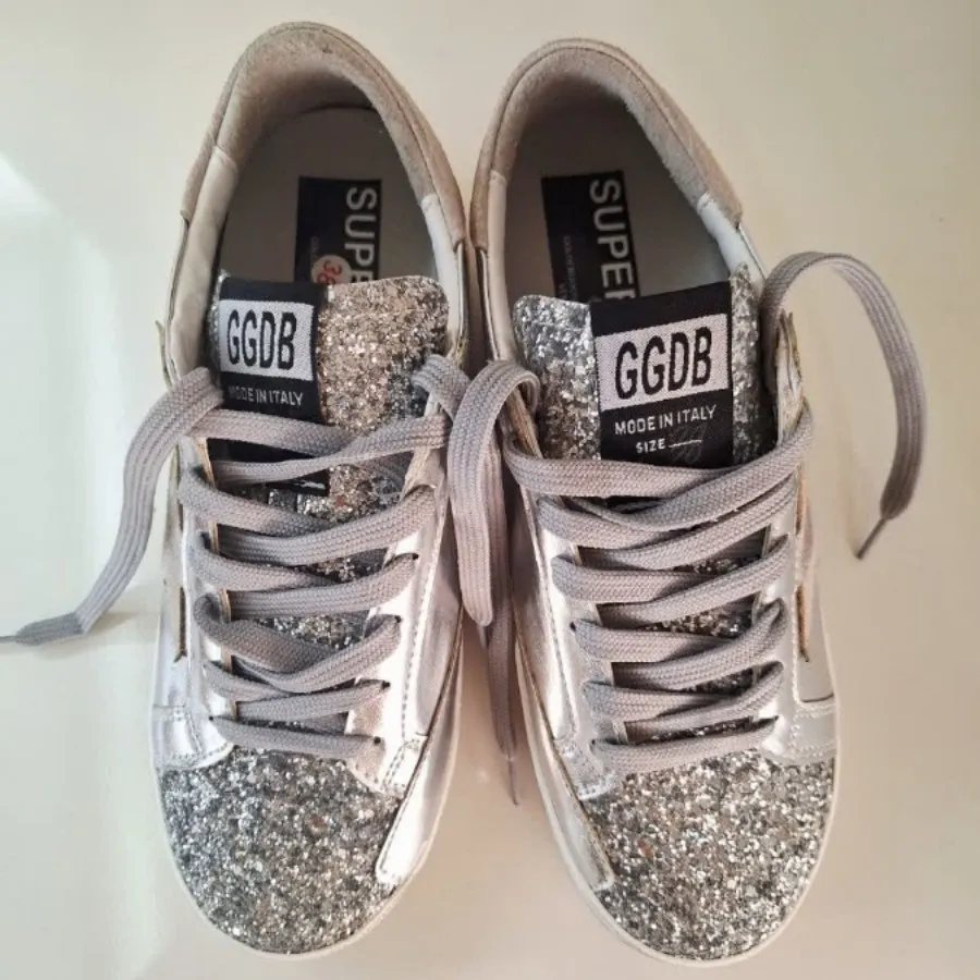 کتانی گلدن گوس