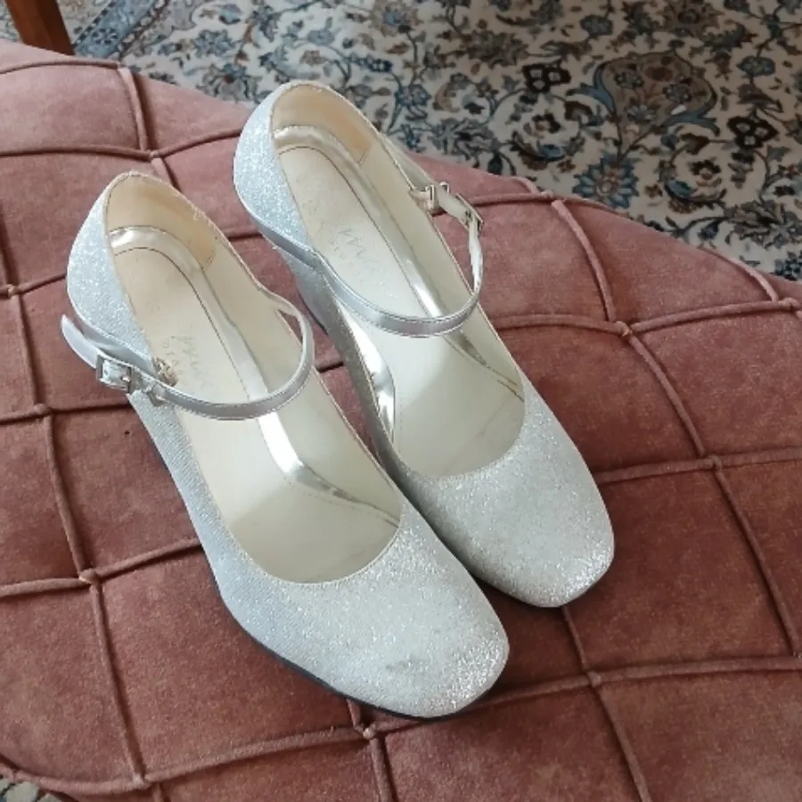 کفش پاشنه مجلسی