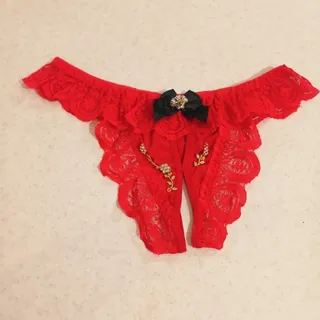 شورت قرمز شیک