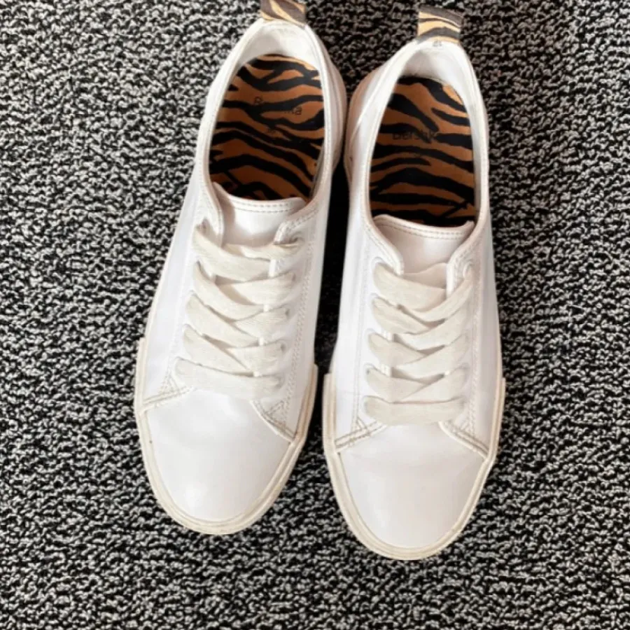 کتونی برشکا