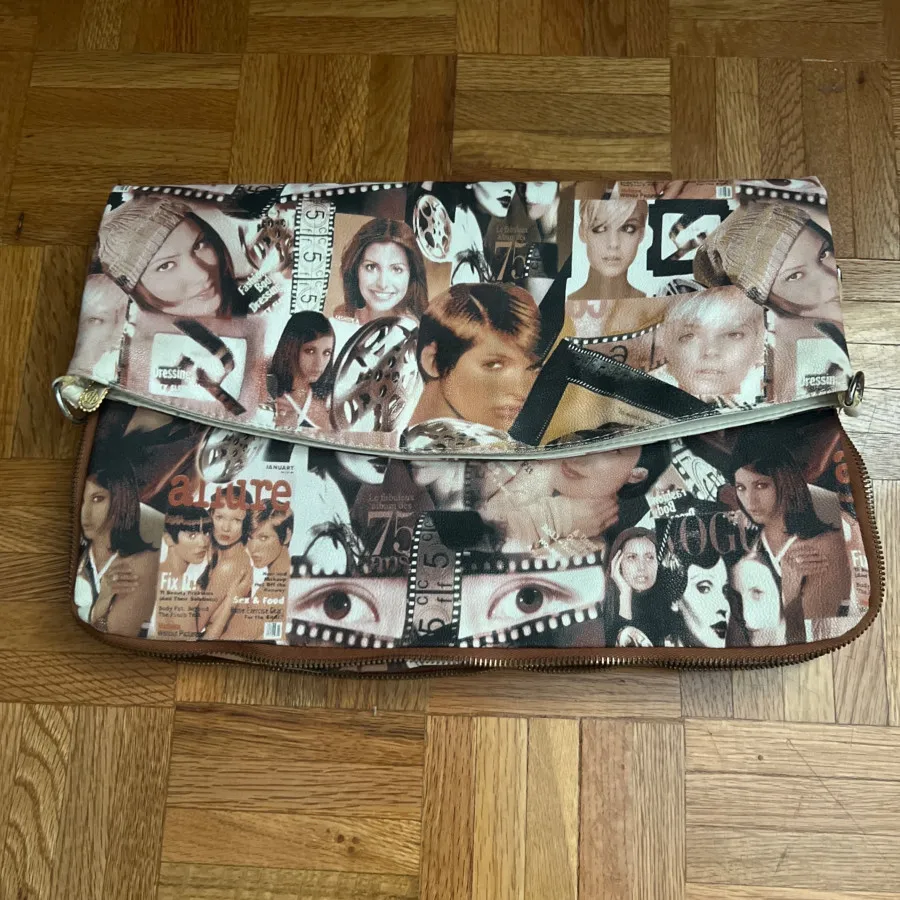 کیف روزنامه ای