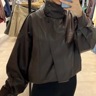 کت چرم برشکا