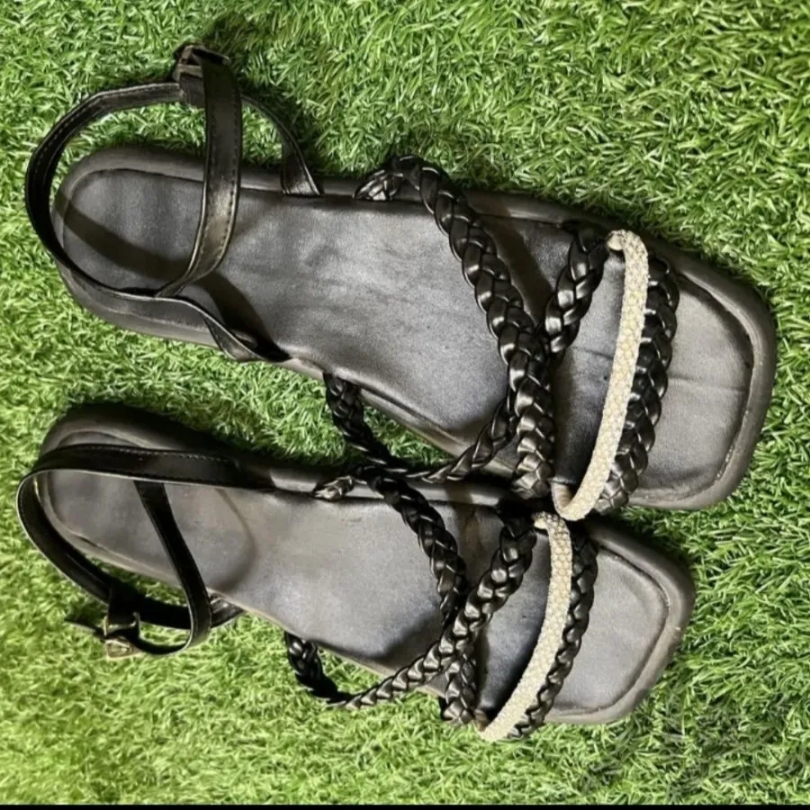 صندل سایز 40