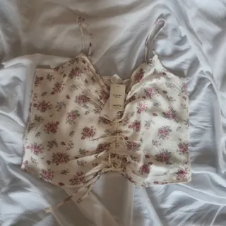 کراپ تاپ فلورال Mango